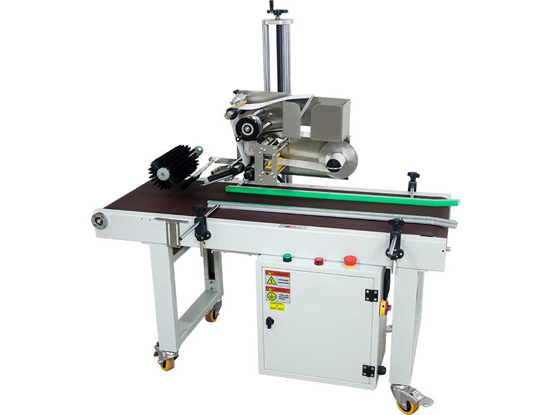 自動(dòng)快遞貼單機(jī) WRB01A-1